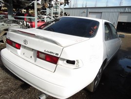 1997 TOYOTA CAMRY LE WHITE 2.2L AT Z18444